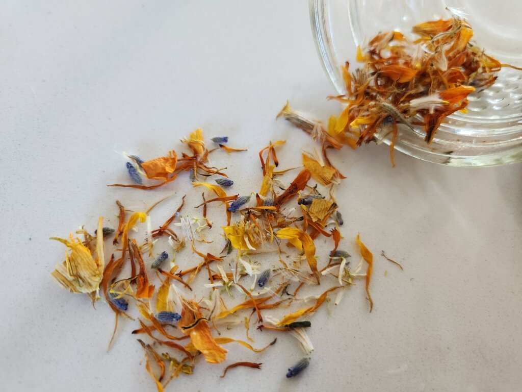 How to Make Homemade Flower Sprinkles