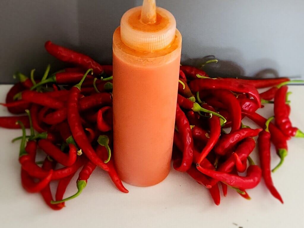 Cayenne Pepper Sauce with cayenne peppers