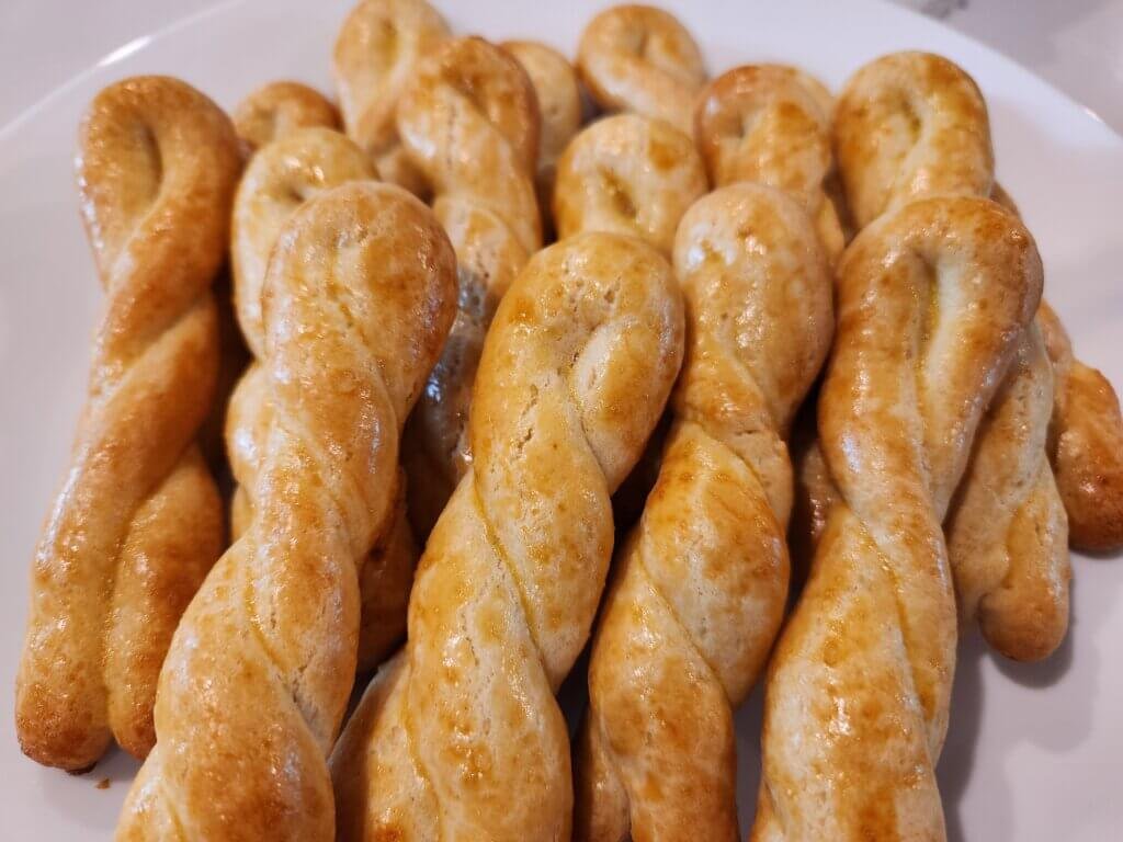 Greek Koulourakia Cookies